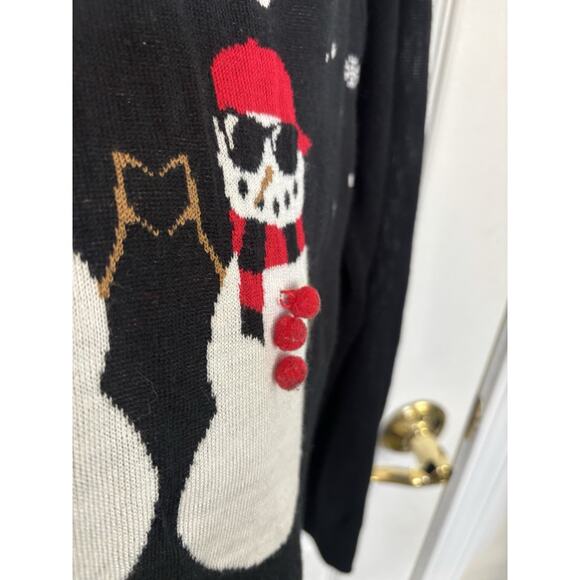 Snowman Holiday Sweater Christmas Sweater Size Medium Ugly Sweater Party - Picture 7 of 8